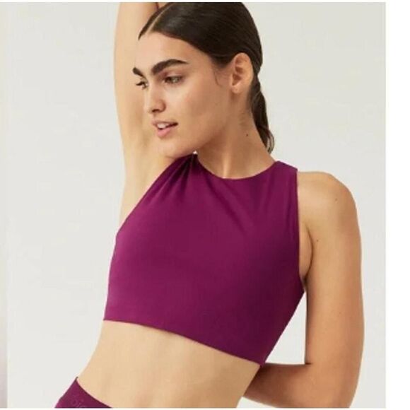 Outdoor Voices Women's Size XXL Zoom Crop Top Grape Jam Purple Sleeveless NWT - Picture 1 of 10